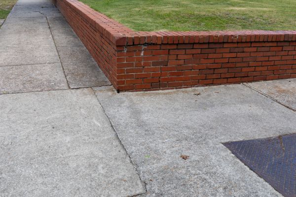 Brick Retaining Wall Repair in Columbia